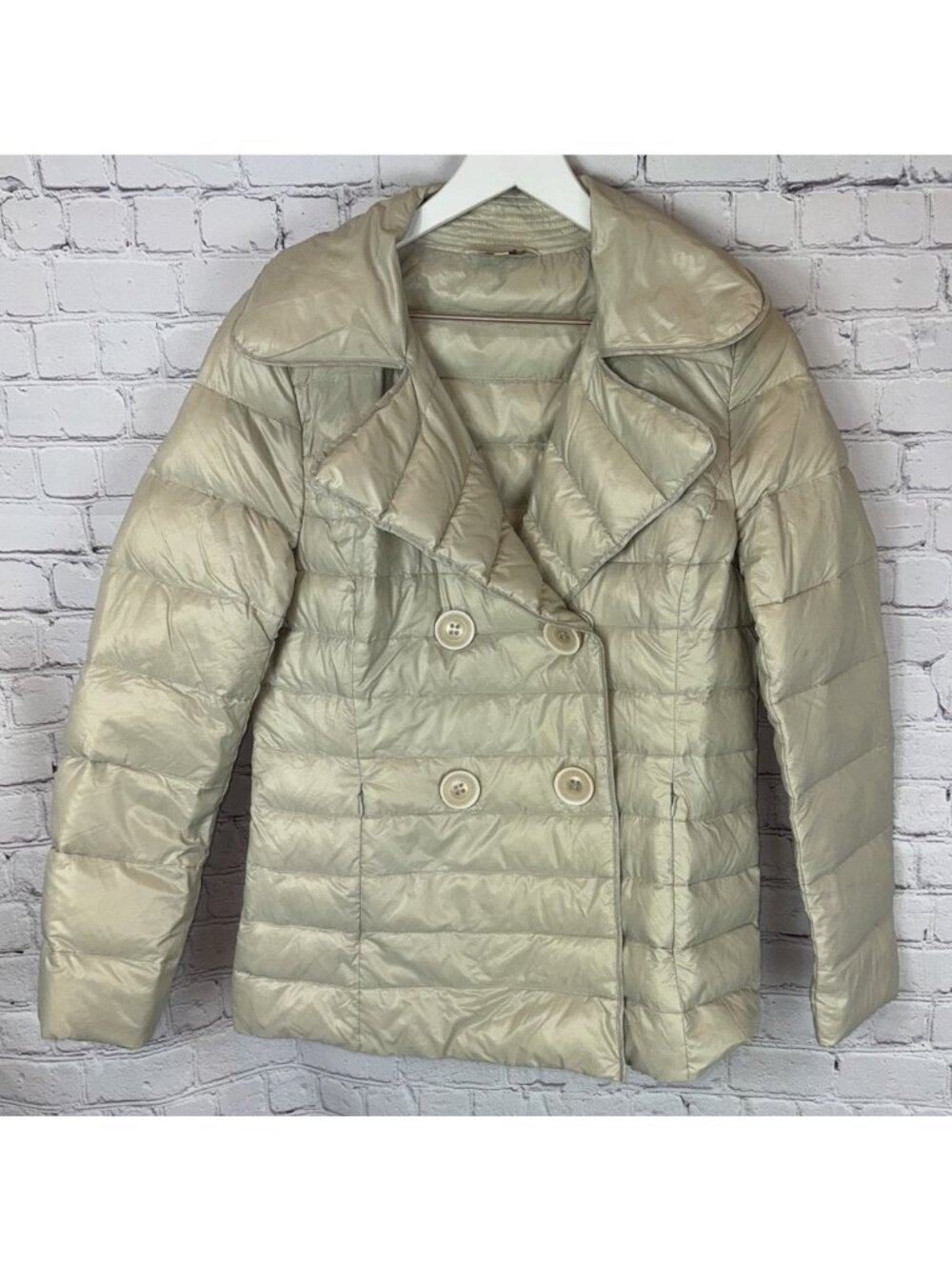 SUNDANCE Women’s Medium Beige Down Puffer Jacket Snap Closure